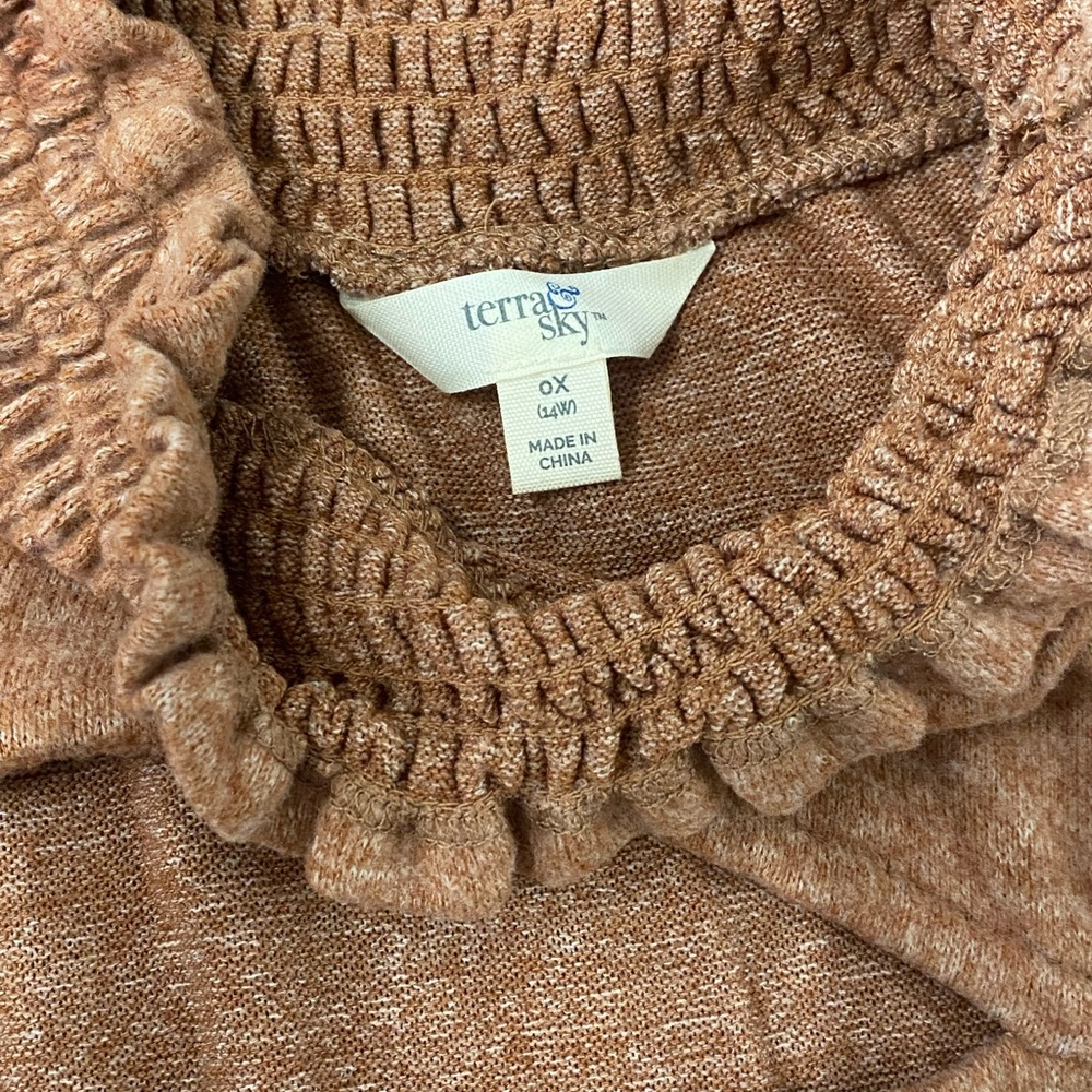 Terra & Sky Women's Brown Sweater